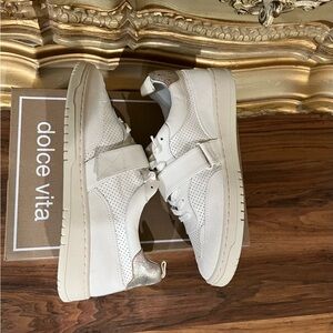 New Dolce Vita Women's Cream and Silver Sneakers